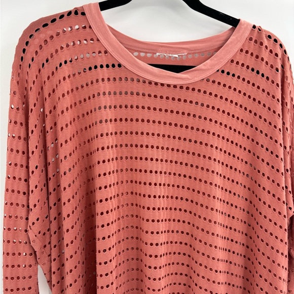 Hard tail 3/4 sleeve activewear mesh dolman sleeve oversized shirt size medium - Picture 2 of 7